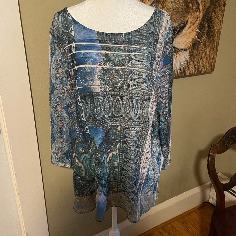 Chico’s Bohemian Tiered Tunic. Size 2 or Large